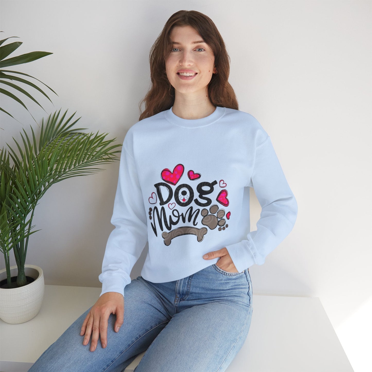 Dog Mom Love Crewneck Sweatshirt - Cozy Gift for Pet Owners