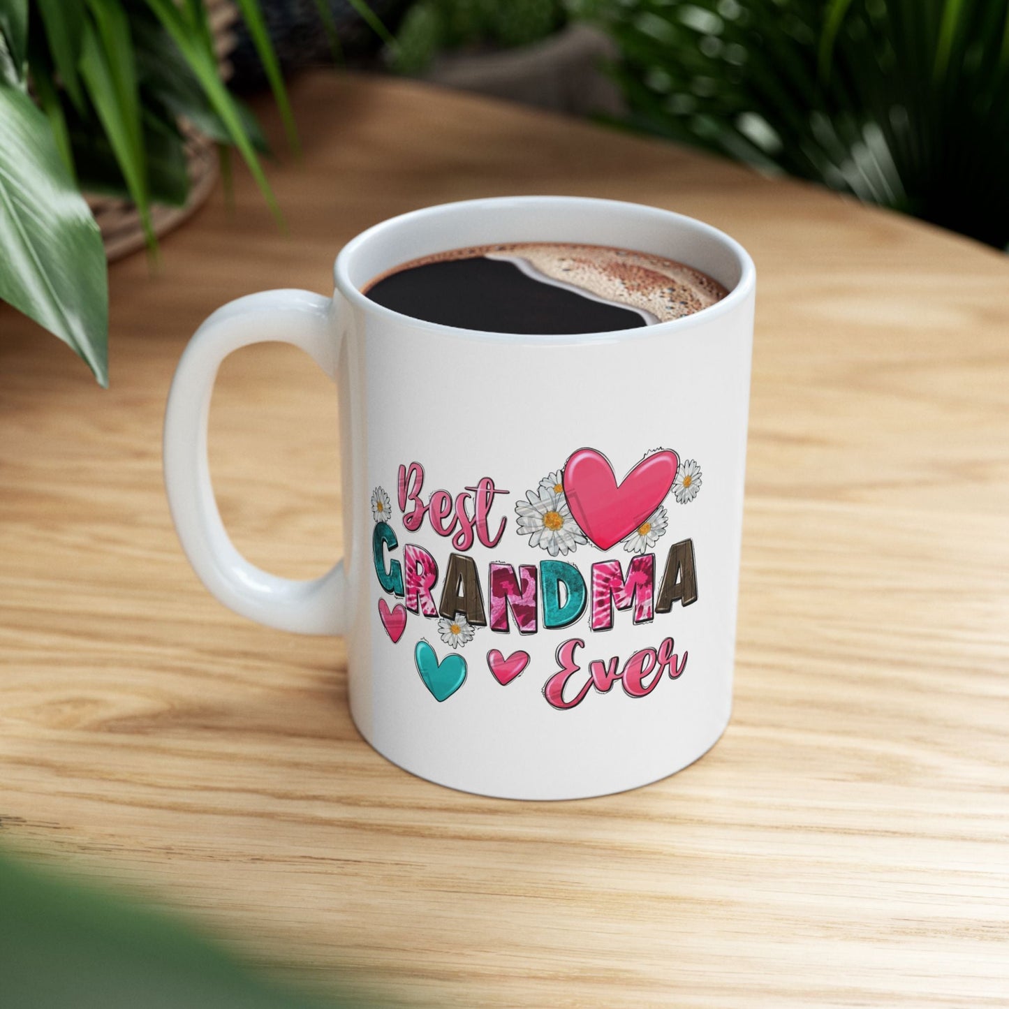 Grandmas Love Ceramic Mug - Heartfelt Gift for Mothers Day & Birthdays - 11oz & 15oz