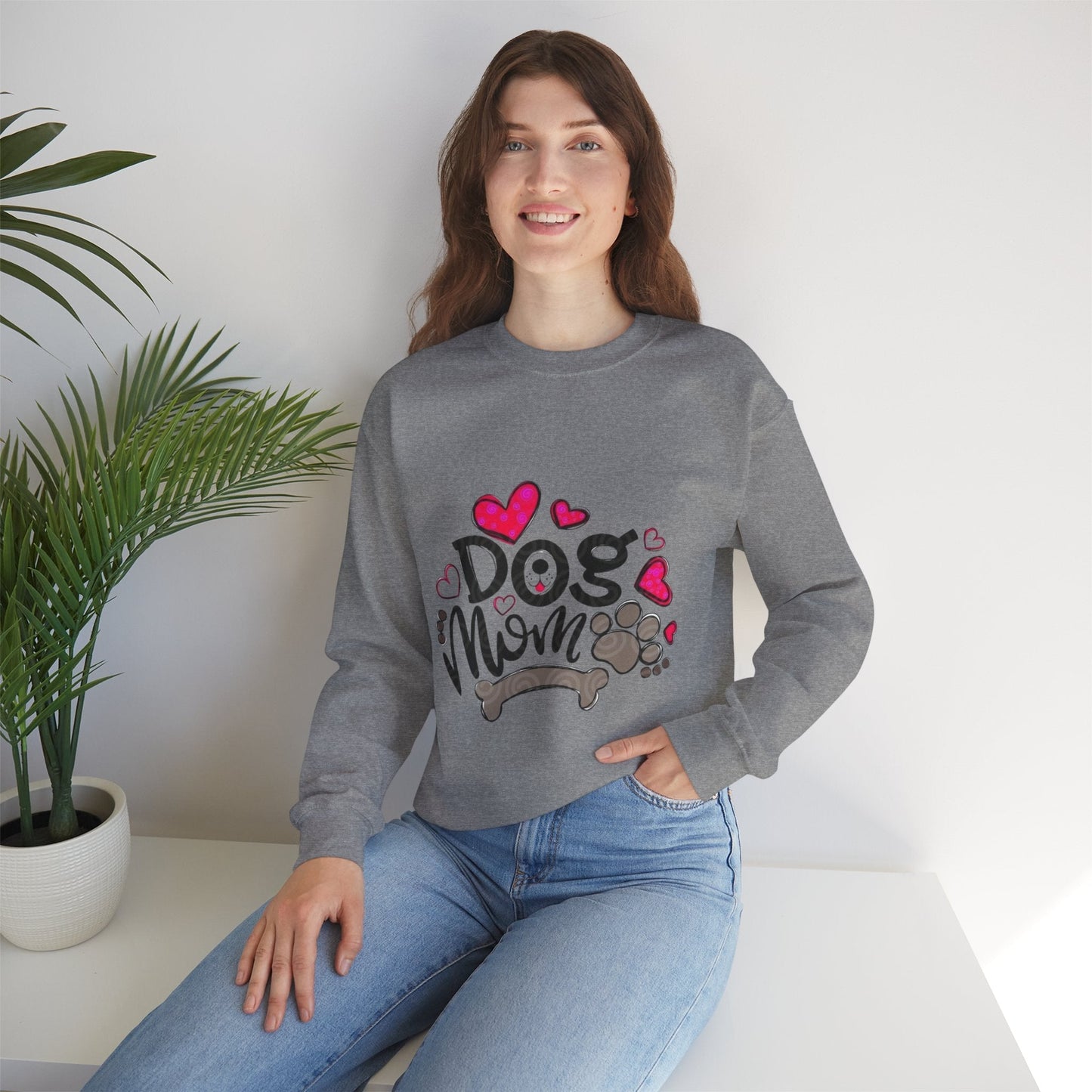 Dog Mom Love Crewneck Sweatshirt - Cozy Gift for Pet Owners