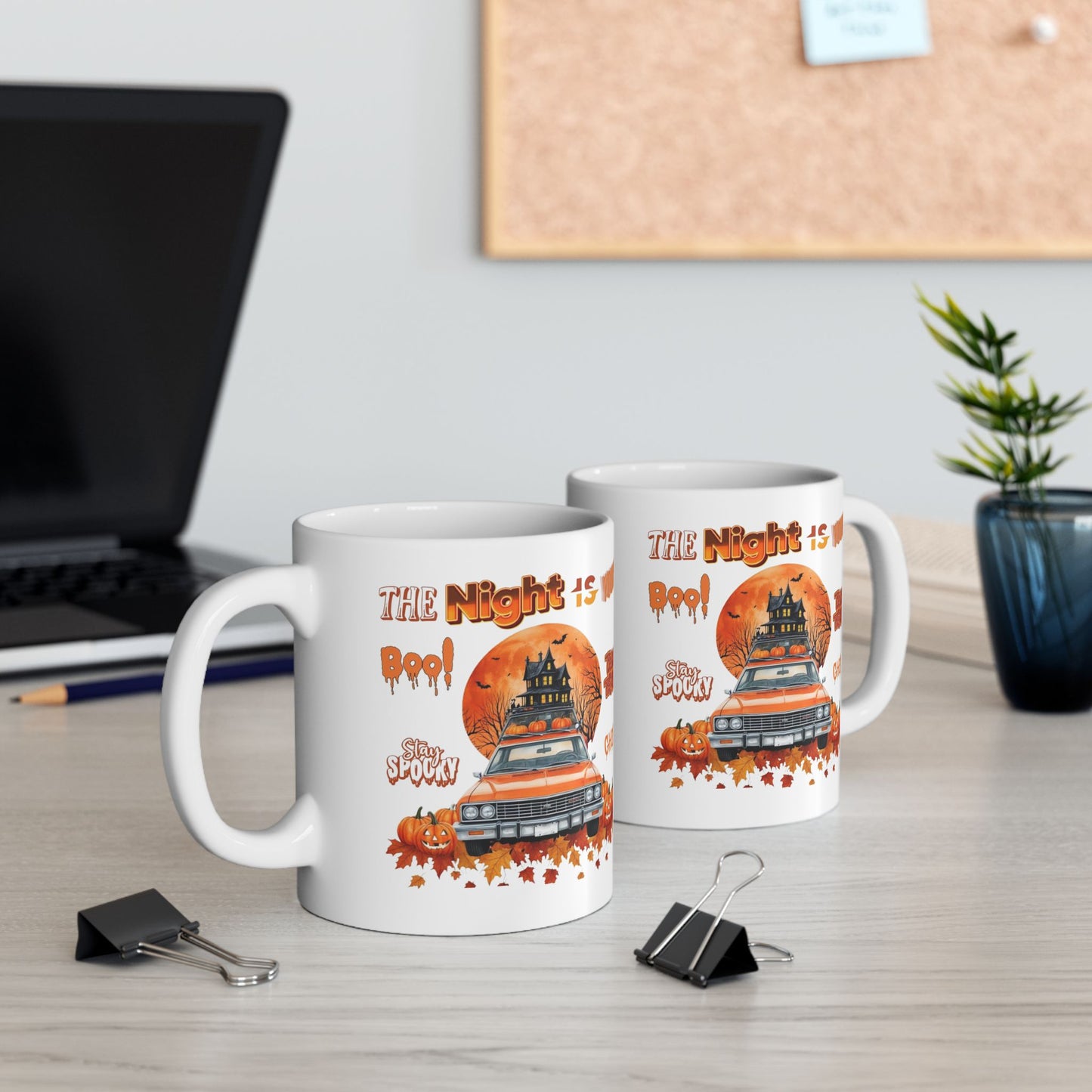 Halloweentown Mugs, Retro Halloween Gift, Fall Sweatshirt, Pumpkin Mugs, Halloween Crewneck, Spooky Season, Vintage Halloen Mugs, Mugs Gift