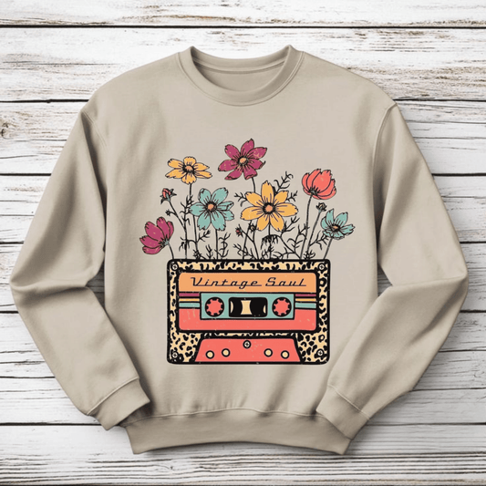 Vintage Soul Floral Crewneck Sweatshirt - Retro Aesthetic & Cozy Fit